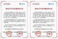 <b>款折叠屏15999元</b>